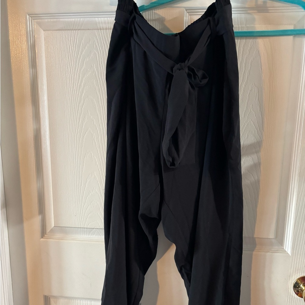 Brand new with tags!!  Torrid dress pants! Size 2X.